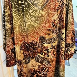 Women's Floral Paisley Tunic Top in Olive & Rust